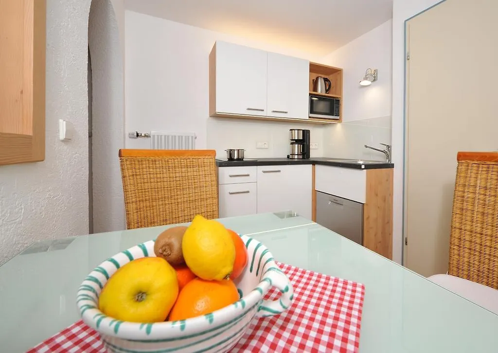 Apartment Gaestehaus Klara Reit im Winkl